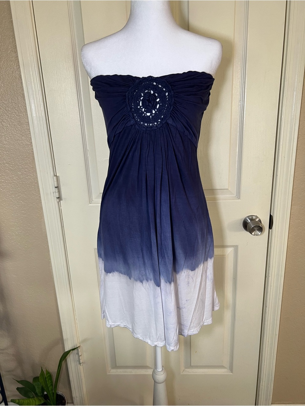 RAVYA Strapless Blue Ombre Dip Dye Tube Dress Crochet Rosette Size L Boho